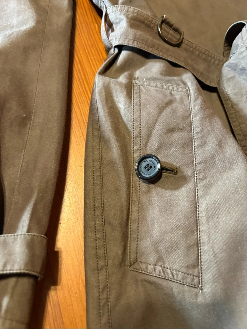 Classic Women's Burberry Olive/Brown Trench Coat with Belt - Picture 9 of 11